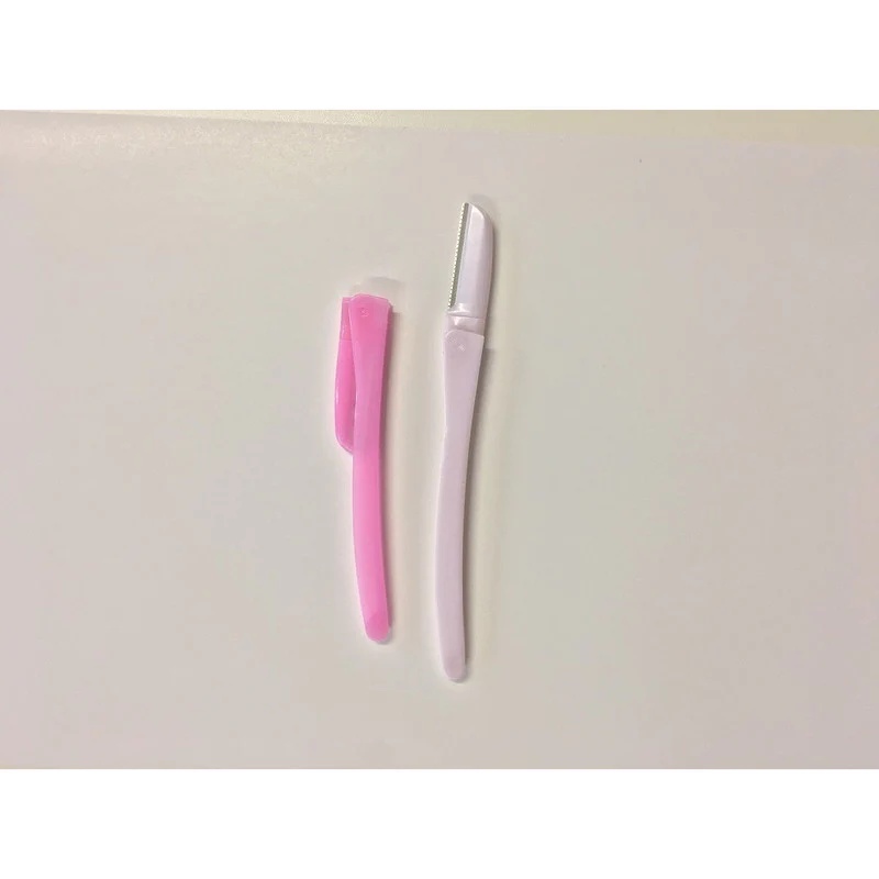 Daiso Dao Cạo Lông Mày Razor -Eyebrow And Face - 2 Pcs.-