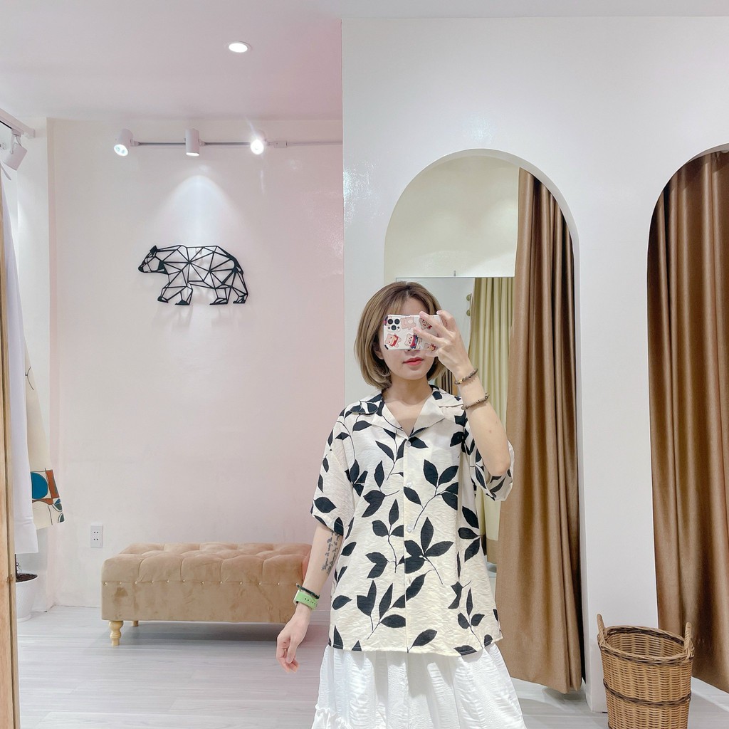 Sơ mi kem nude lá đen | 11 HIN