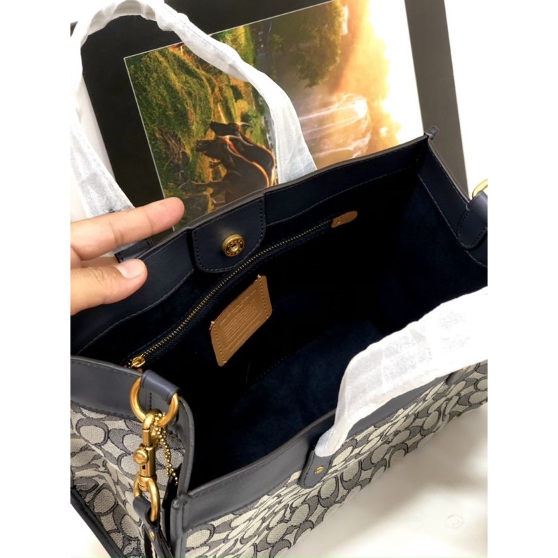 ✨ TÚI TOTE COACH DA C3282