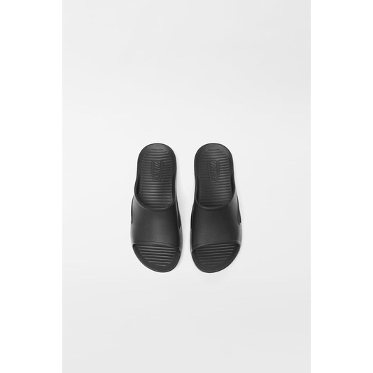 Đẹp trẻ em RZ  Dép đi biển bánh mỳ