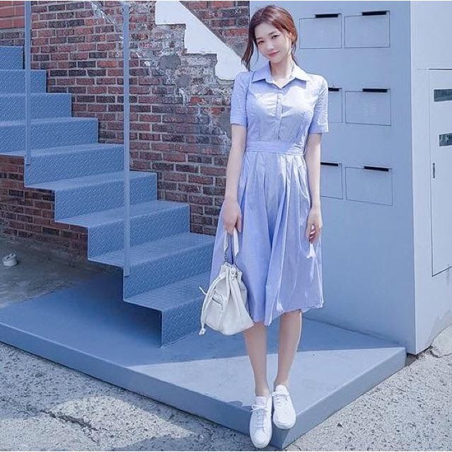 Đầm sọc xanh xoè