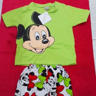 Đồ chuột mickey