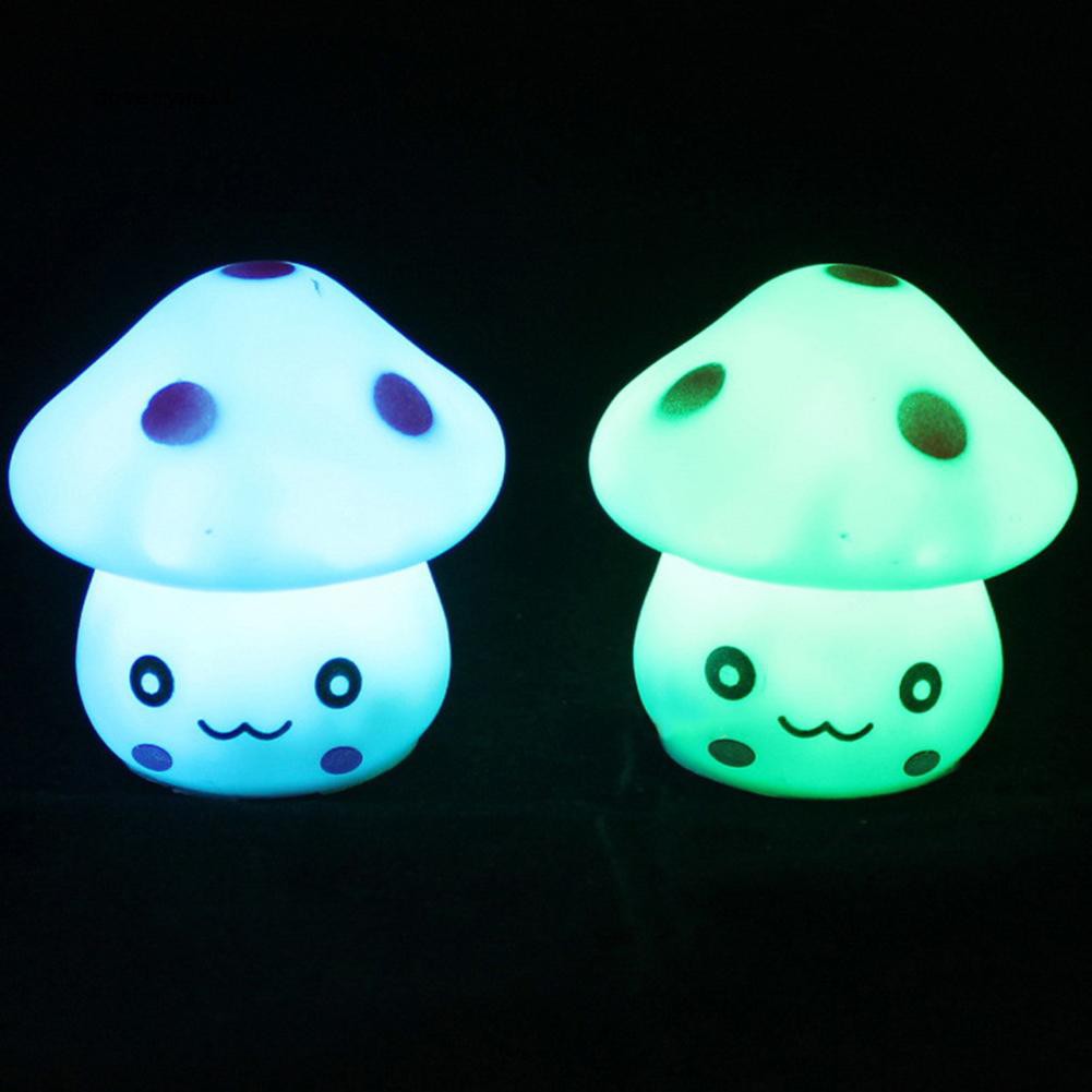 Đèn ngủ mini hình nấm nhiều màu sắc