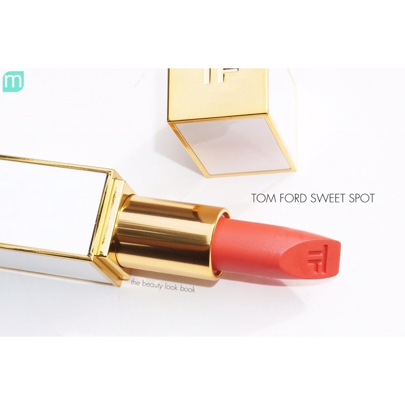 Son Tomford trắng màu 05