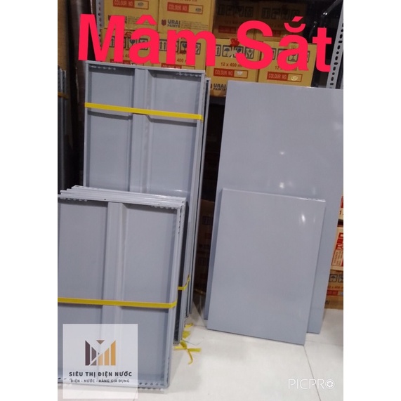 Mâm kệ sắt V lỗ chắc chắn