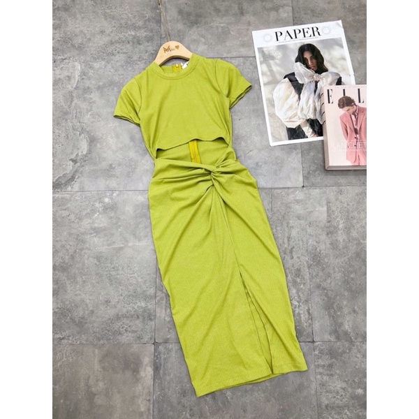 Body Tăm xoắn Eo Xẻ Tà .