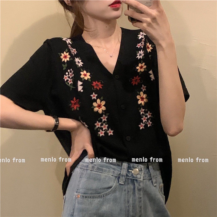 Áo Sweater Dệt Kim Tay Ngắn Thêu Hoa Kiểu Retro Xinh Xắn