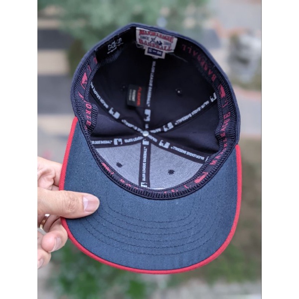 Nón si, Mũ lưỡi trai MLB chính hãng