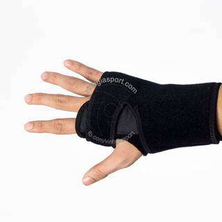 Chống lật cổ tay dành cho thủ môn