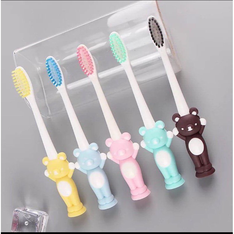 Set 4 Bàn chải siêu mềm cho bé Nhật Bản có nắp đậy (nhiều mẫu)