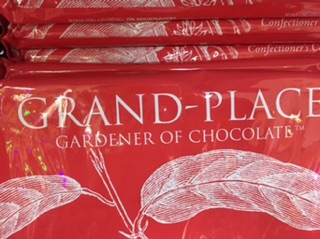 Chocolate compound Grand Place 1kg