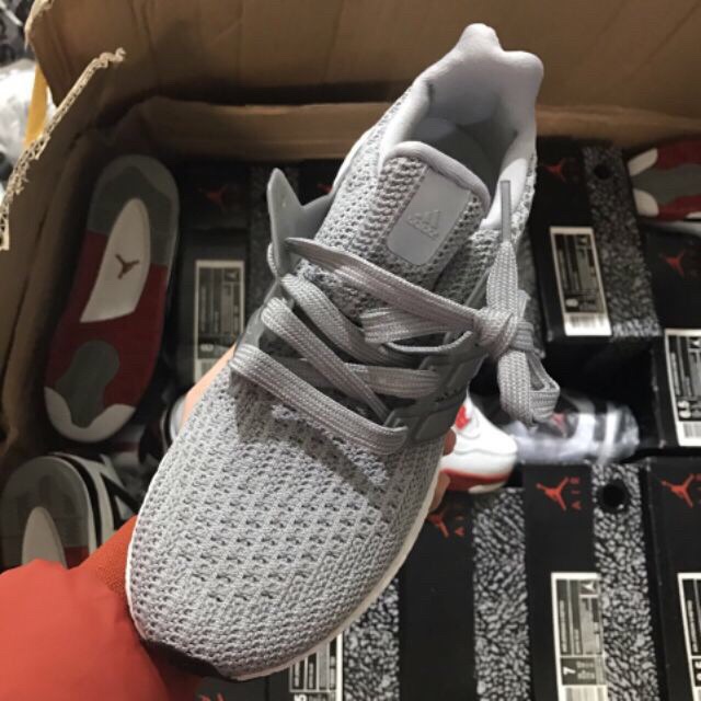 Giày thể thao sneaker giày học sinh Ultraboost 4.0 xám đế trắng cá tính