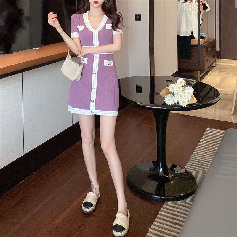 2022 summer dress new Xiaoxiangfeng knitted dress temperament fashion black elastic slim show thin hip skirt woman