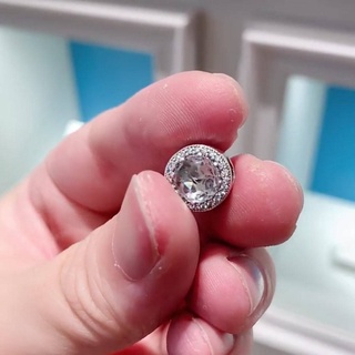Hạt Opal trong suốt màu trắng