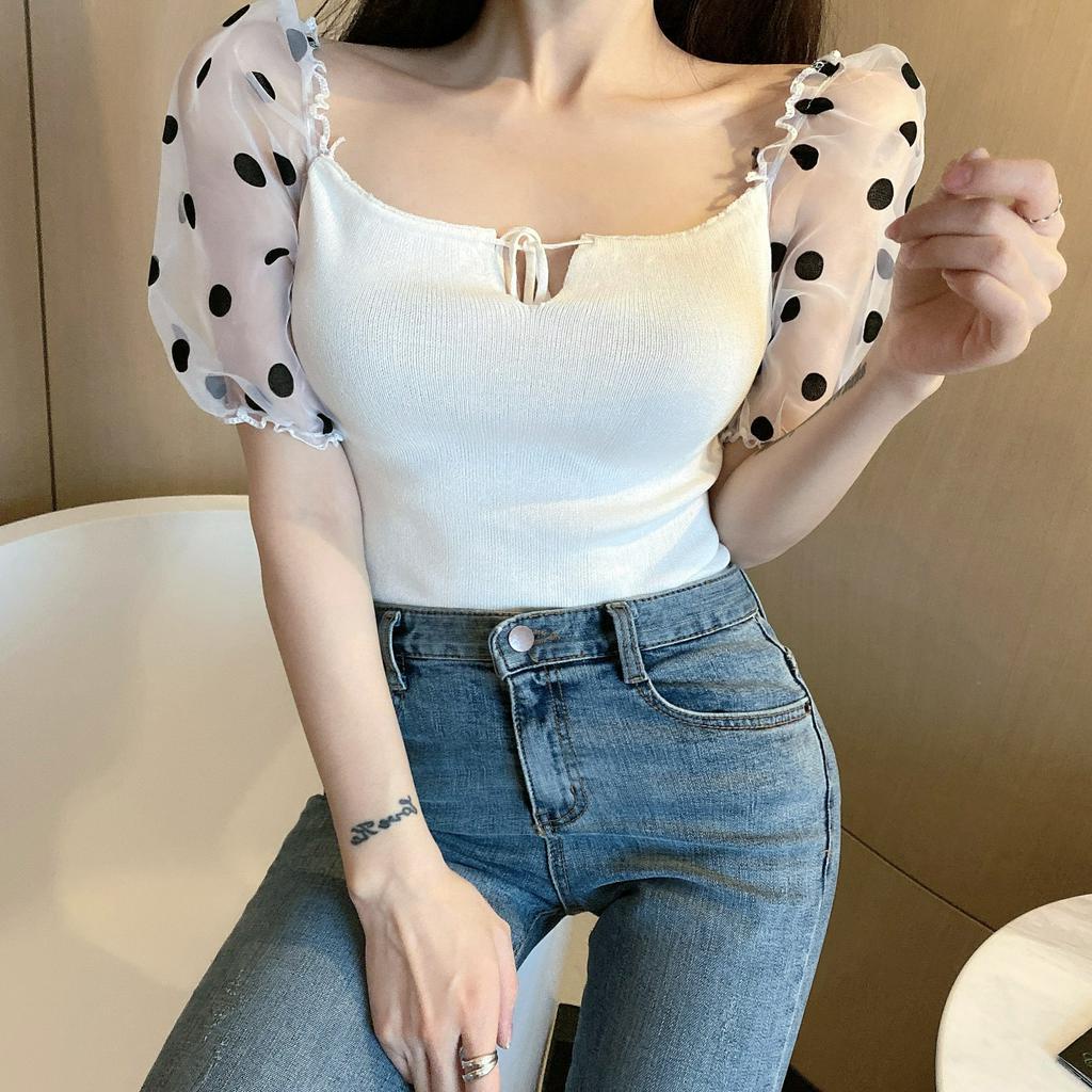 Áo kiểu croptop dệt kim tay phồng hoạ tiết chấm bi thanh lịch thời trang cho nữ