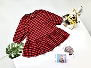 Áo kẻ caro peplum