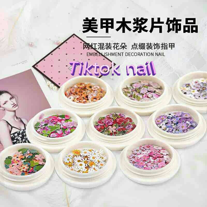 ẩn trang trí móng