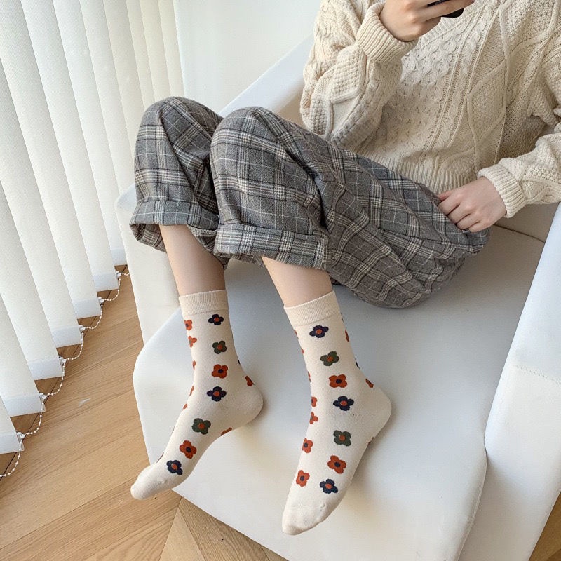 Vớ cao vừa in hoa thoáng khí linh hoạt phiên bản Hàn Quốc phong cách thường ngày đơn giản cho nữ