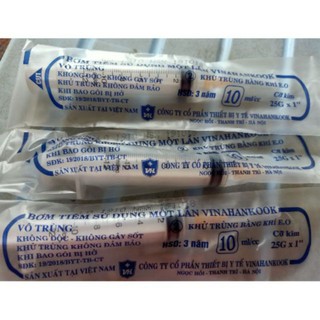 Đầu nút silicon rửa mũi cho bé.