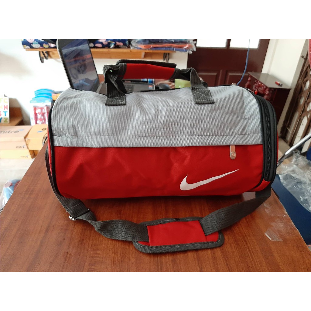 Túi trống thể thao màu đỏ Nike giá rẻ nhất (KT 45x25cm)