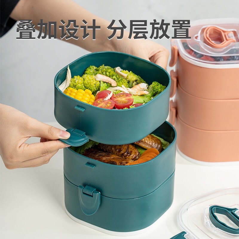 Hộp Cơm 3 Tầng Kèm STIcker,kèm muỗng cao cấp