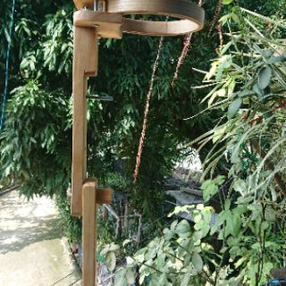 Khung thêu kẹp chân đứng