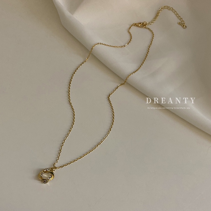 Dây Chuyền Dạng Xoắn Đính Kim Cương Nhân Tạo Độc Đáo Thời Trang