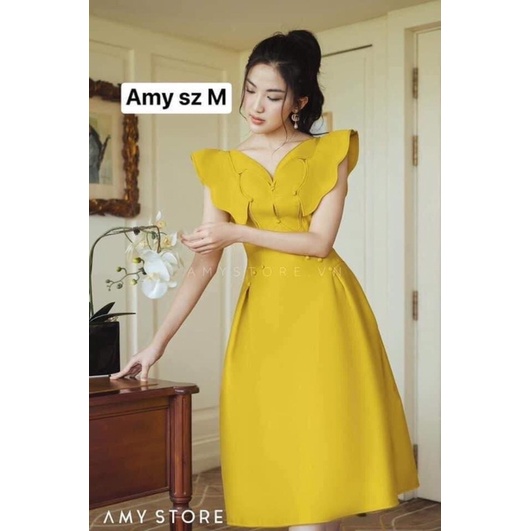 SIZE M - Thanh lý used-Váy xinh Amy store- auth