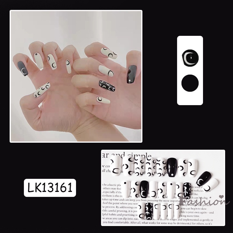 Set 24 móng tay giả màu trắng đen sành điệu cho nữ