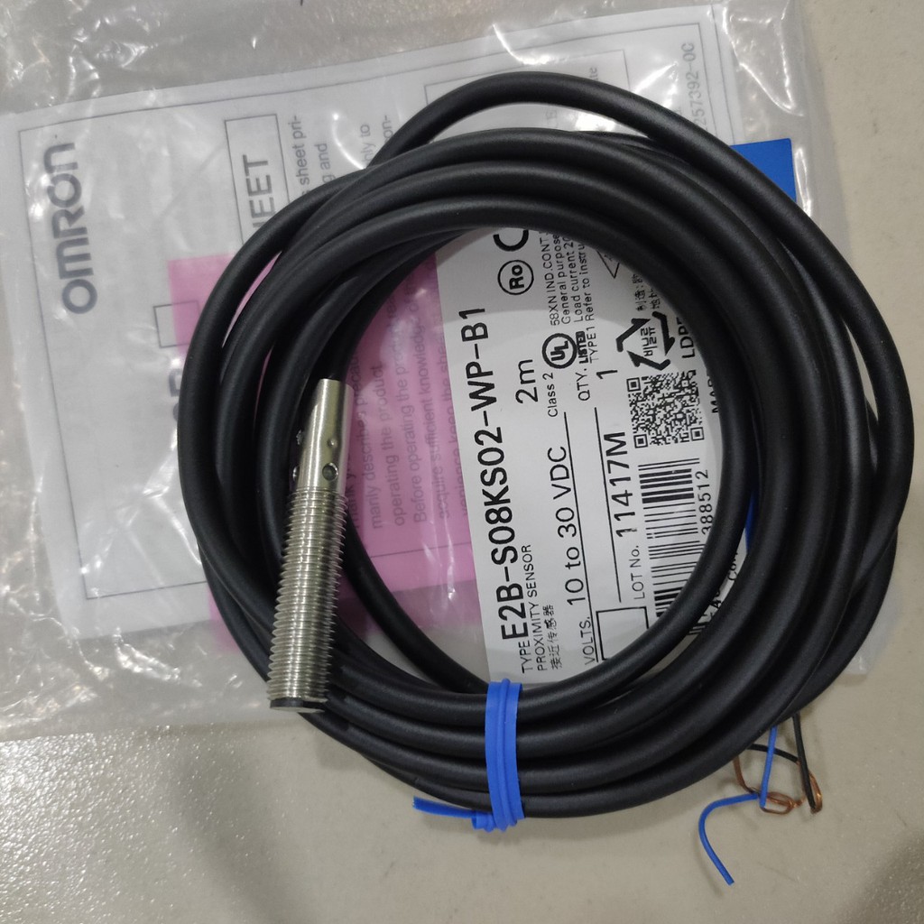 Cảm biến Omron E2B-S08KS02-WP-B1