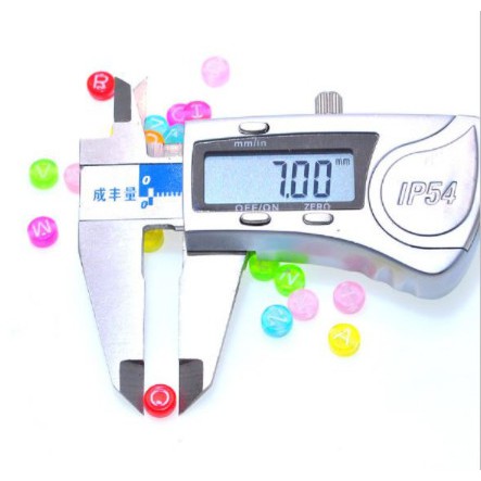 5-10-25gam Hạt tròn trong nhiều màu in chữ trắng 4x7mm