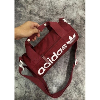 Túi trống mini adidas màu đỏ mận