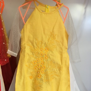 Áo dài cách tân bé gái gấm thêu( phạm thanh nhàn)