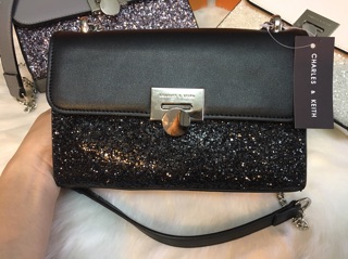 Túi Charles & Keith nhũ