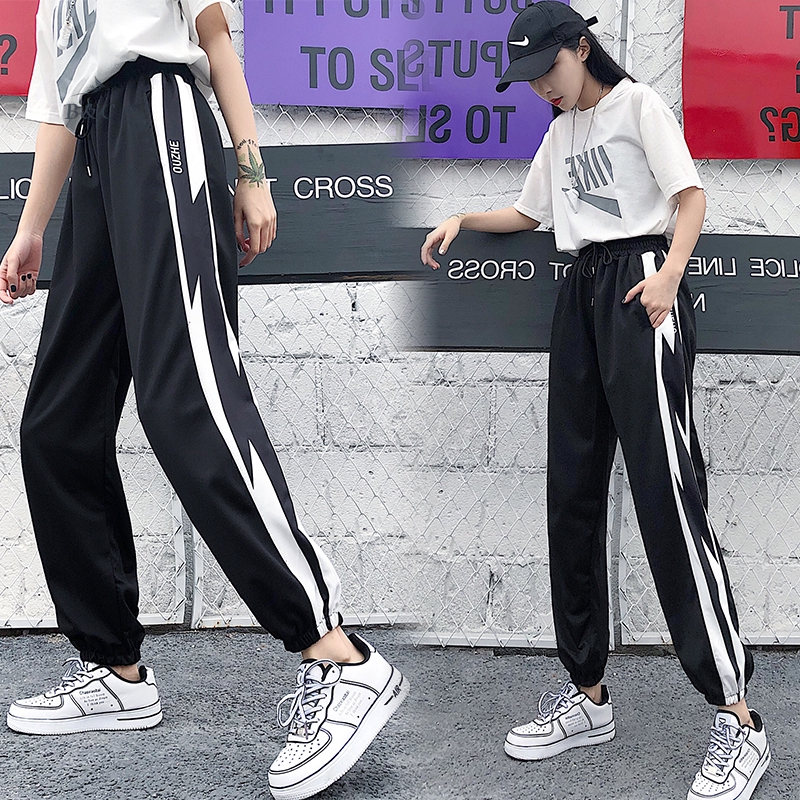 Quần cạp cao kiểu dáng thể thao giản dị phong cách Harajuku cho nữ | BigBuy360 - bigbuy360.vn