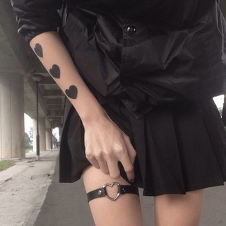 Heart Shaped Choker