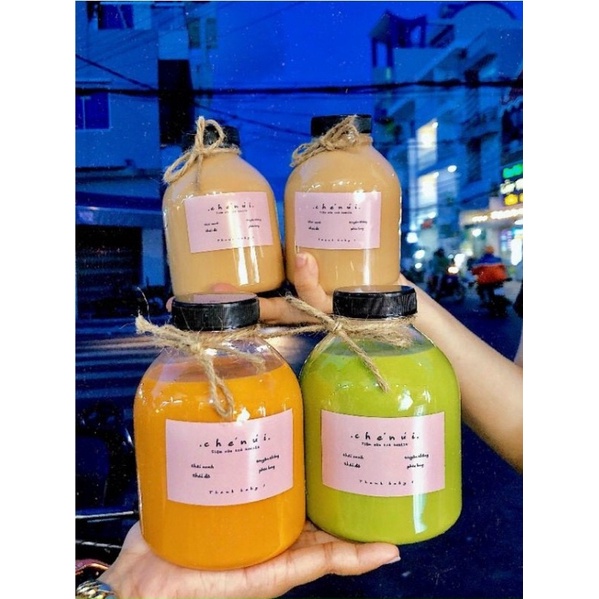 Chai nhựa 330ml,500ml nắp vặn trong suốt