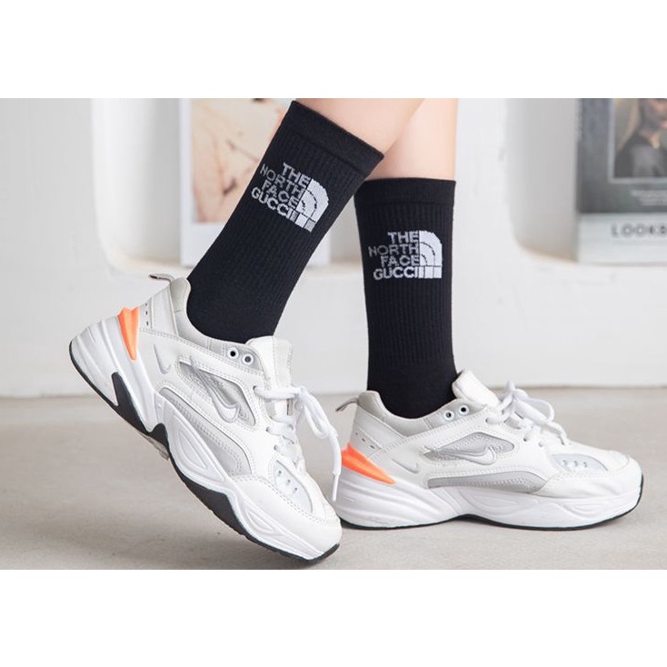 Vớ THE NORTH FACE cao cổ Nam Nữ phong cách thể thao, trẻ trung, năng động.