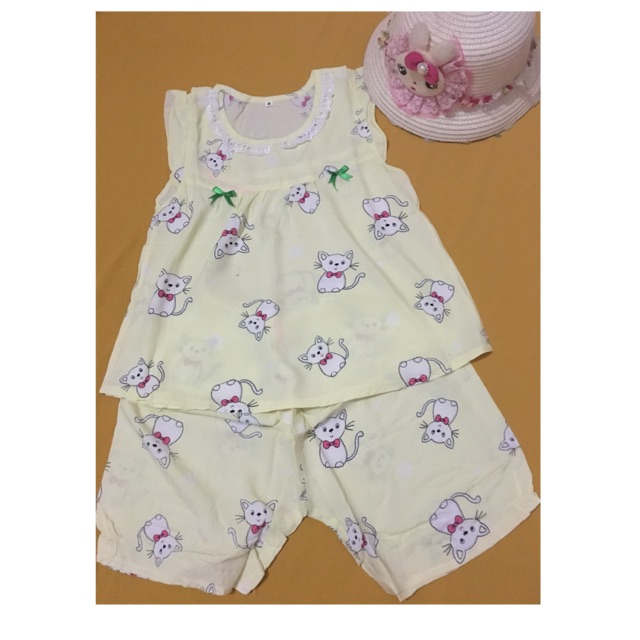 Bộ Tole bé gái ngắn size 8 ( 17-18kg)