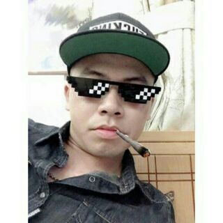 Kính thug life