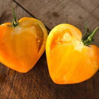 Hạt giống cà chua trái tim vàng 30 hạt (TẶNG gói kích thích hỗ trợ hạt nảy mầm)