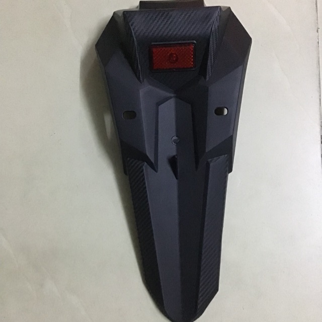 dè sau xe Winner Winner X kiểu sonic