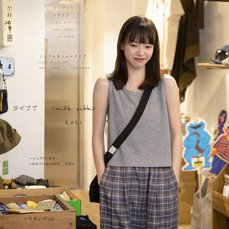 Áo Thun Lửng Không Tay Dáng Rộng Thêu Hoa Thời Trang Mùa Hè 2022