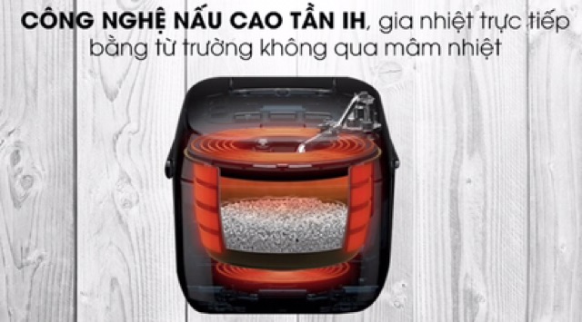 Nồi cơm điện cao tần Midea 1.8 lít MB-HS5007 - Lòng nồi bằng sắt cấu tạo 5 lớp dày chắc, bề mặt phủ chống dín