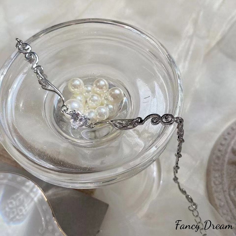 Vòng cổ Hợp Kim Mặt Hình Trái Tim Phong Cách Vintage Thời Trang