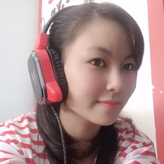 TAI NGHE TRÙM ĐẦU