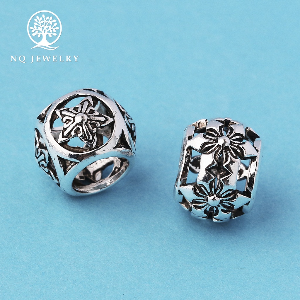 Charm bạc xỏ ngang rỗng họa tiết - NQ Jewelry