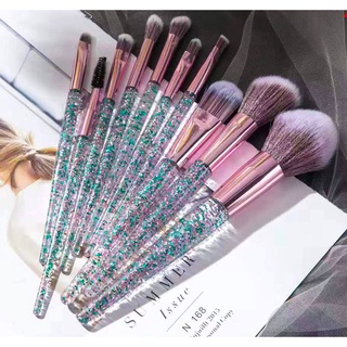 Set of 10 High Quality Professional Makeup Brushes