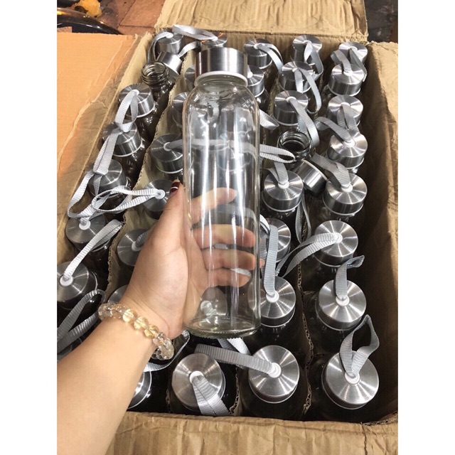 CHAI THUỶ TINH DÂY XÁCH 300ML/500ML