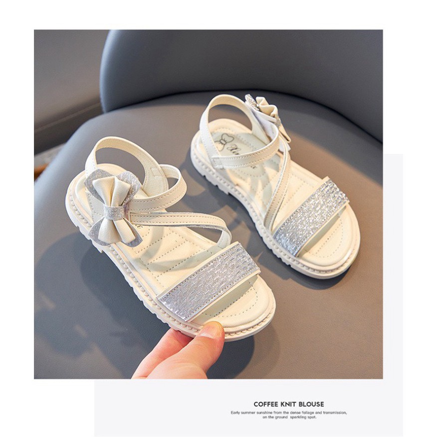 Giày Sandal Công Chúa Đế Mềm Chống Trượt Cho Bé Gái (2252)